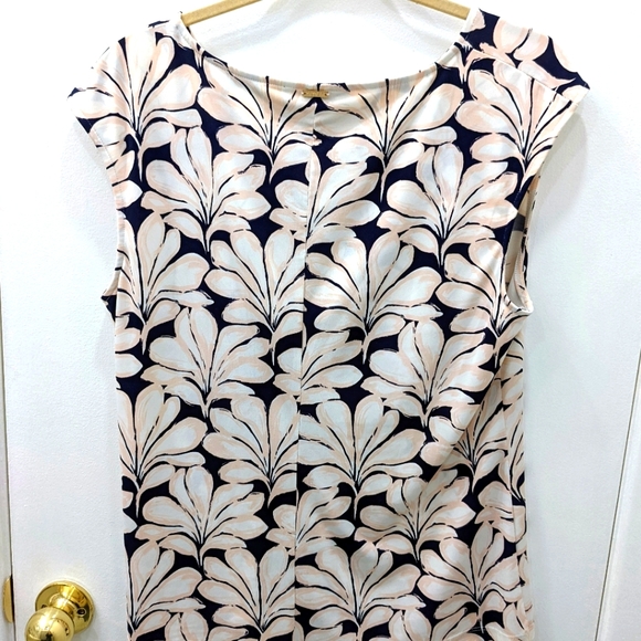 Ivanka Trump Floral Blouse Sleeveless Keyhole - L - Picture 6 of 7